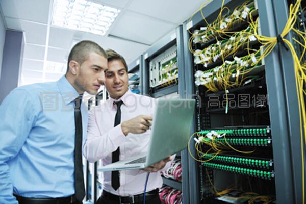 网络服务器室网络工程实施指南